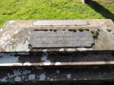 image of grave number 830852